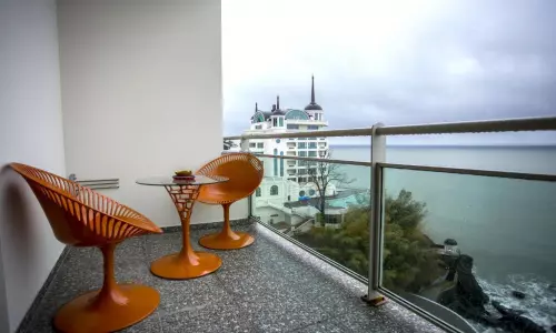 هتل کاستلو مر اند ولنس ریزورت باتومی هتل کاستلو مر اند ولنس ریزورت باتومی